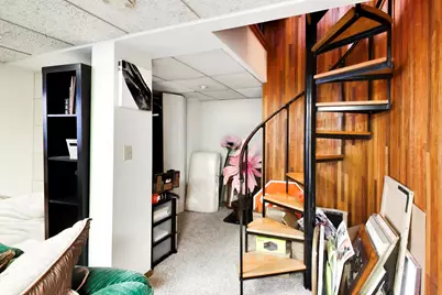 1322 W Barry Avenue, Chicago, IL 60657 - Photo 18