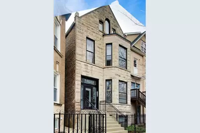 1322 W Barry Avenue, Chicago, IL 60657 - Photo 2