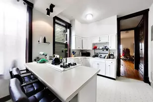 1322 W Barry Ave, Chicago, IL 60657 - Photo 32