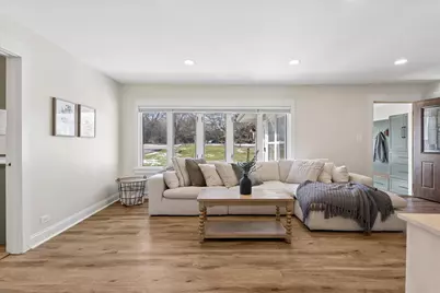 1335 S Villa Avenue, Villa Park, IL 60181 - Photo 10