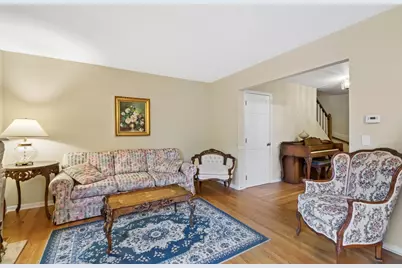 1217 Franklin Lane, Buffalo Grove, IL 60089 - Photo 4