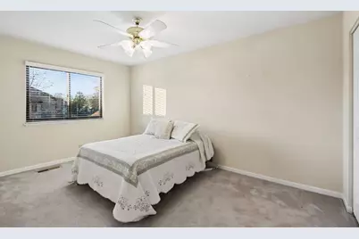 1217 Franklin Lane, Buffalo Grove, IL 60089 - Photo 16