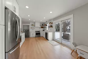 [Address not provided], Wheaton, IL 60189 - Photo 8