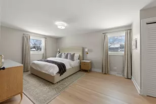 [Address not provided], Wheaton, IL 60189 - Photo 12