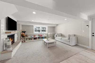 [Address not provided], Wheaton, IL 60189 - Photo 20