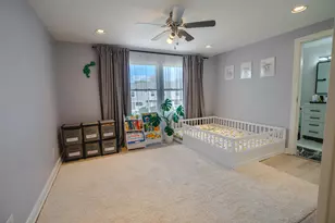 2226 Langdon Pl, Hoffman Estates, IL 60169 - Photo 16