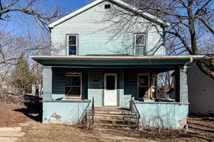 417 Oakley Ave, Rockford, IL 61101 - Photo 1