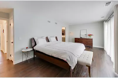 26 The Court Of Island Point, Northbrook, IL 60062 - Photo 12