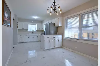 341 Iroquois Road, Hillside, IL 60162 - Photo 6