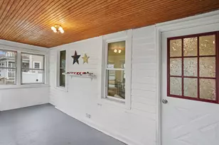 205 E Taylor St, Grant Park, IL 60940 - Photo 4