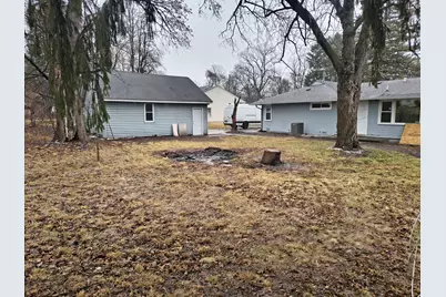 1803 N Riverside Drive, McHenry, IL 60050 - Photo 18