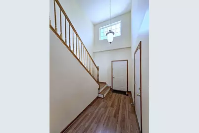 2738 Borkshire Lane, Aurora, IL 60502 - Photo 6