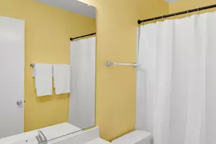 1439 Blue Heron Dr, Crystal Lake, IL 60014 - Photo 24