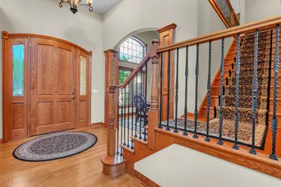 114 Riverview Court, Oswego, IL 60543 - Photo 8