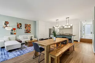 1319 N Sandburg Terrace, Chicago, IL 60610 - Photo 8