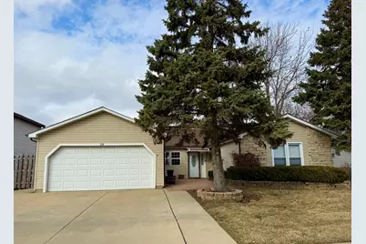 28 W Devon Avenue, Glendale Heights, IL 60139 - Photo 1