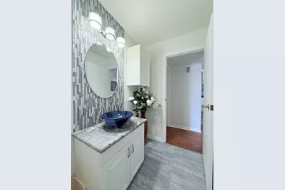 28 W Devon Avenue, Glendale Heights, IL 60139 - Photo 26