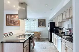 28 W Devon Ave, Glendale Heights, IL 60139 - Photo 10