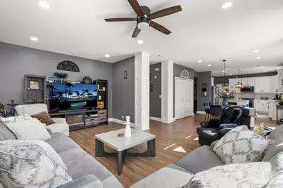 25267 Trelliage Avenue, Plainfield, IL 60585 - Photo 8