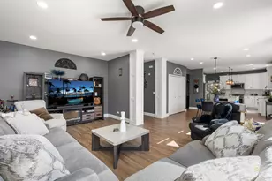 25267 Trelliage Ave, Plainfield, IL 60585 - Photo 8