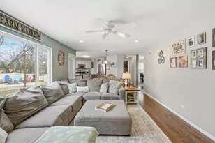 1111 Canyon View Ln, Joliet, IL 60432 - Photo 8