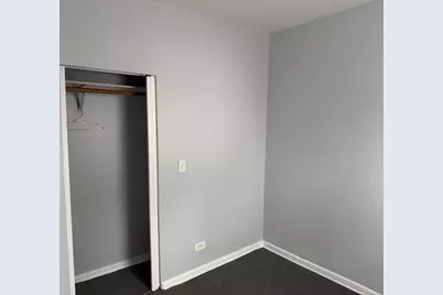 10800 S Hoxie Avenue #2F, Chicago, IL 60617 - Photo 4