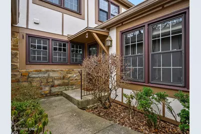 [Address not provided], Wheaton, IL 60187 - Photo 2