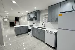 5848 N Whipple St, Chicago, IL 60659 - Photo 8