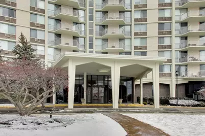 40 N Tower Road #16N, Oak Brook, IL 60523 - Photo 2
