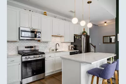 1714 W Le Moyne Street #3W, Chicago, IL 60622 - Photo 8