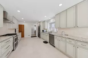 3623 Pebble Beach Rd, Northbrook, IL 60062 - Photo 18