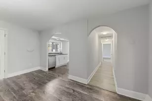 916 Barber Ln, Joliet, IL 60435 - Photo 8