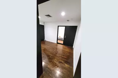 5642 W Diversey Avenue, Chicago, IL 60639 - Photo 8