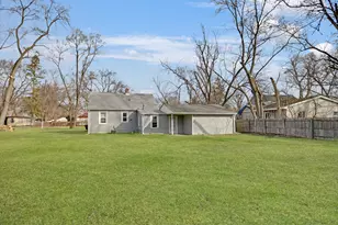 3737 Rose Manor Terrace, Markham, IL 60428 - Photo 16