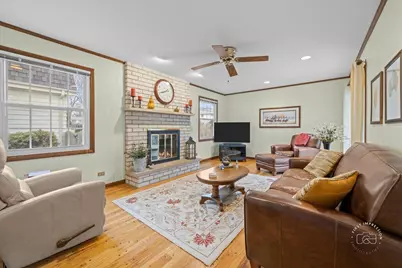 77 Bluebird Lane, Naperville, IL 60565 - Photo 14