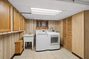 1249 Highridge Pkwy, Westchester, IL 60154 - Photo 22