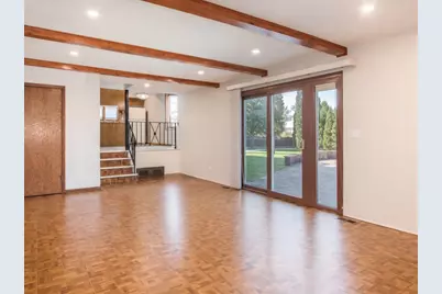 8332 N Knight Avenue, Niles, IL 60714 - Photo 18