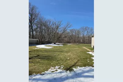 3108 Ezekiel Avenue, Zion, IL 60099 - Photo 2