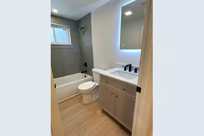 821 W Manor Court, Glenwood, IL 60425 - Photo 34