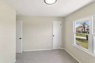 3536 Marseilles Ln, Hazel Crest, IL 60429 - Photo 10