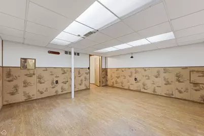 8507 S Roberts Road, Justice, IL 60458 - Photo 34