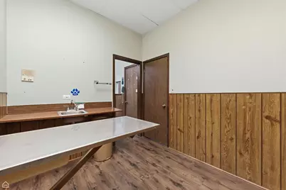 8507 S Roberts Road, Justice, IL 60458 - Photo 20