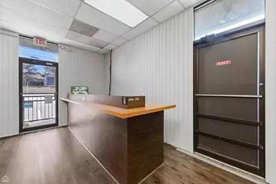 8507 S Roberts Road, Justice, IL 60458 - Photo 8