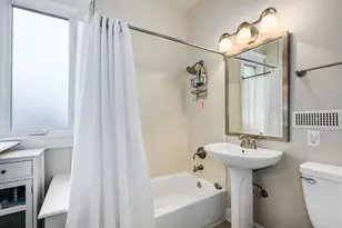 3034 N Greenview Ave, Chicago, IL 60657 - Photo 26