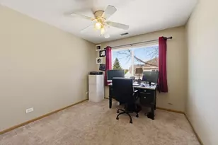 245 Nicole Dr, South Elgin, IL 60177 - Photo 14