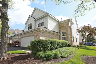 301 Bay Dr, Itasca, IL 60143 - Photo 2