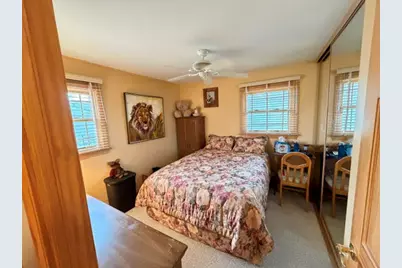 111 Cedar Circle, Streamwood, IL 60107 - Photo 12