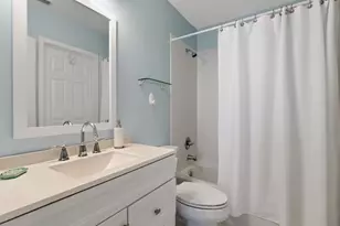 2740 Valor Dr, Glenview, IL 60026 - Photo 12