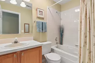 628 King Ct, East Dundee, IL 60118 - Photo 20