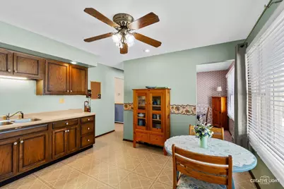 601 N View Street, Hinckley, IL 60520 - Photo 10